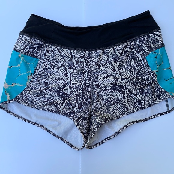Crazy Train Pants - Crazy Train Snake charmer shorts